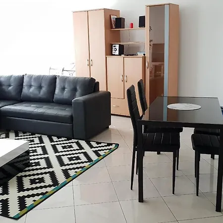 Paradiso Apartment